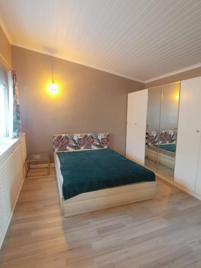 Apartament - Dom Zielona Góra Exteriör bild